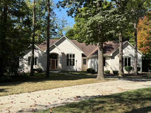 23104 Sonoma Ln, Cicero, IN, 46034-9282 | Card Image