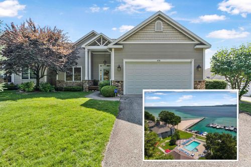 898 N Bay Cliff Dr, Suttons Bay, MI, 49682-9183 | Card Image