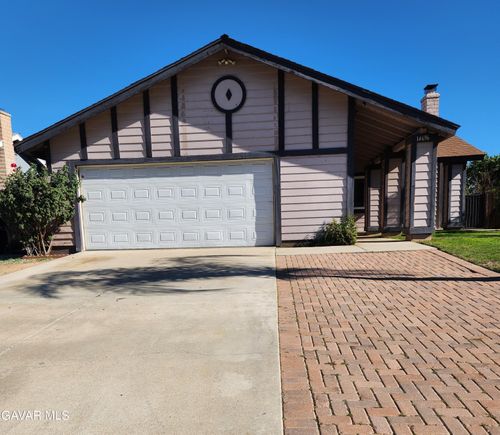 14696 Blackbush Rd, Moreno Valley, CA, 92553-4906 | Card Image