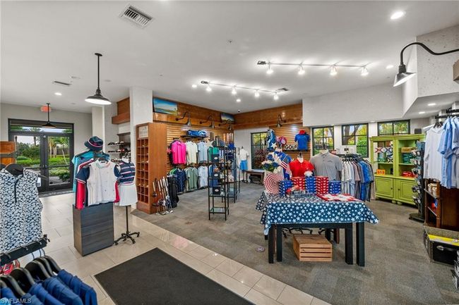 202 - 9366 Pocida Ct, Condo with 2 bedrooms, 2 bathrooms and 1 parking in Naples FL | Image 42