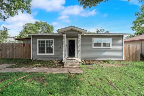 5437 David Strickland Rd, Fort Worth, TX, 76119-6505 | Card Image