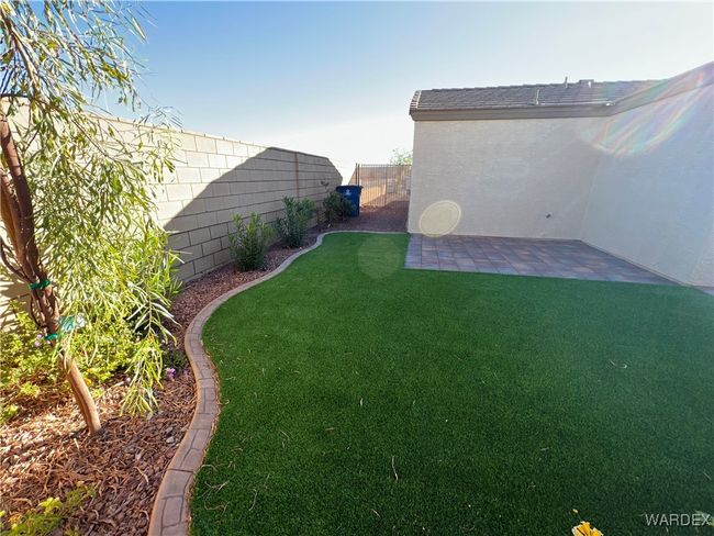 Yard | Image 23