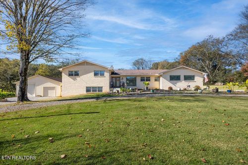 1022 Muddy Creek Rd, Lenoir City, TN, 37772-5862 | Card Image