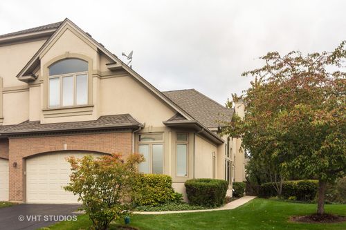 922 W Chesterfield Ct, Palatine, IL, 60067-2257 | Card Image