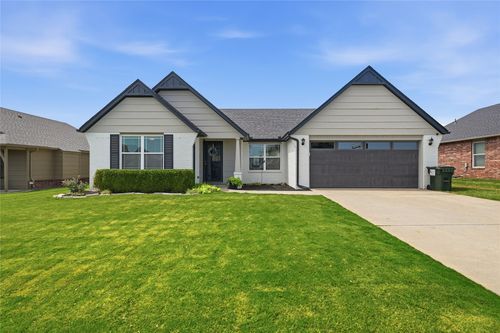 114 Dp Newman Circle, Kiefer, OK, 74041 | Card Image