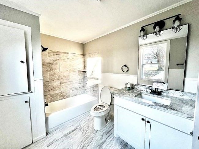 208 Daingerfield St, House other with 3 bedrooms, 2 bathrooms and null parking in Naples TX | Image 16