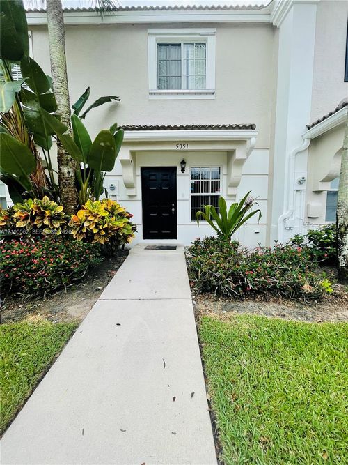 5051-5051 Palmbrooke Cir, West Palm Beach, FL, 33417-7538 | Card Image