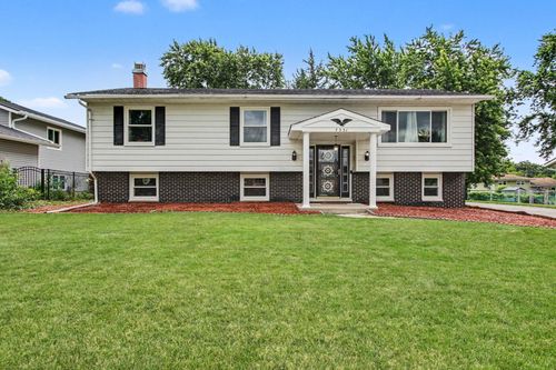 7331 W 83rd Ln, Crown Point, IN, 46307-9653 | Card Image