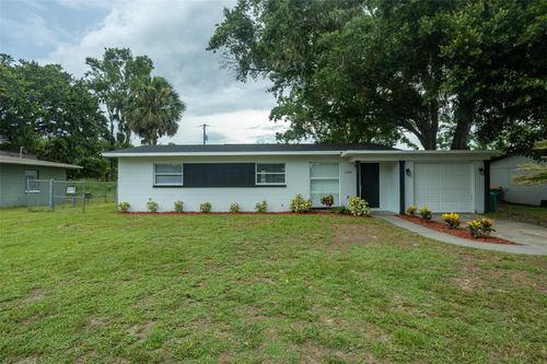 2961 Northland Rd, MOUNT DORA, FL, 32757-2417 | Card Image