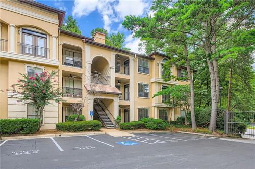 apt-438-3777 Peachtree Rd Ne, Brookhaven, GA, 30319-3383 | Card Image