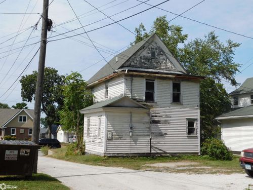103 N Sumner Ave, Creston, IA, 50801-2019 | Card Image