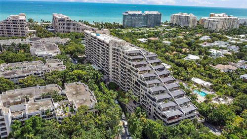 822-151 Crandon Blvd, Key Biscayne, FL, 33149-1573 | Card Image
