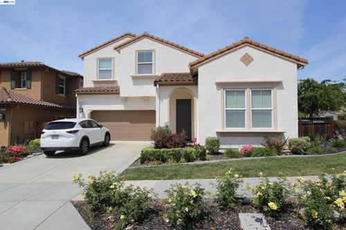5202 Salerno Dr, Dublin, CA, 94568-3100 | Card Image