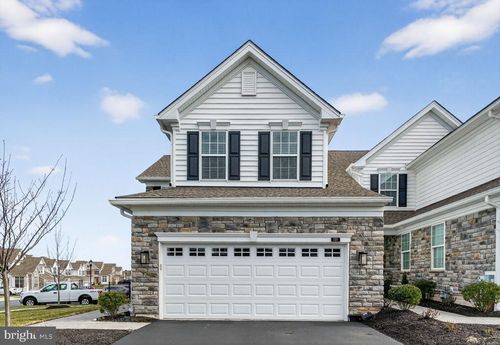 727 Friendship Hill Dr, COLLEGEVILLE, PA, 19426-1327 | Card Image