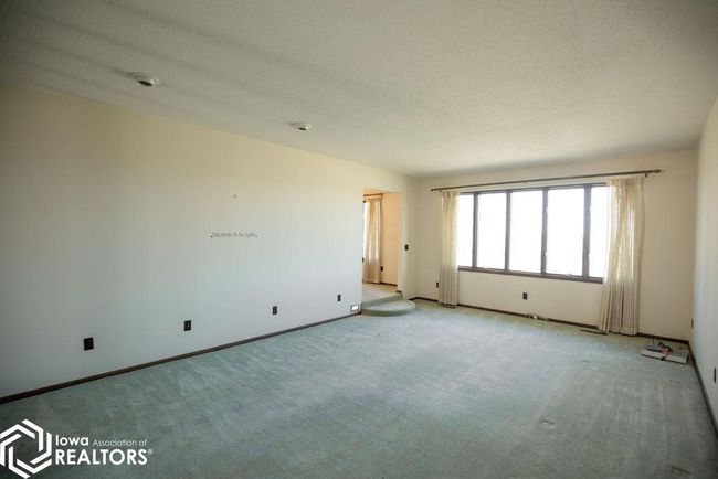 1101 310 Th St, Home with 3 bedrooms, 2 bathrooms and null parking in Burt IA | Image 15