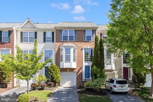 9410 Singleton Pl, FREDERICK, MD, 21704-7838 | Card Image