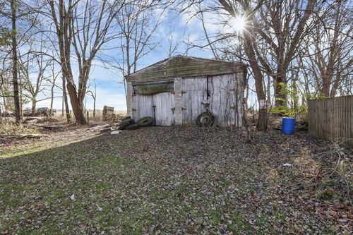 8940 Lancaster Thornville Rd Ne, Pleasantville, OH, 43148-9763 | Card Image