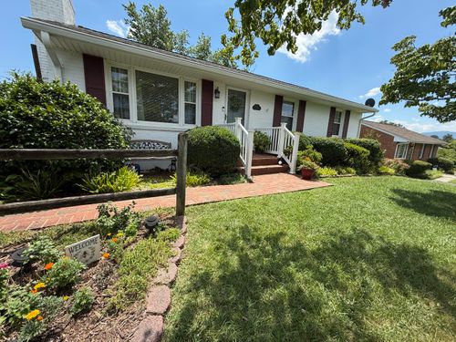 816 Moran Ave, Salem, VA, 24153-6019 | Card Image