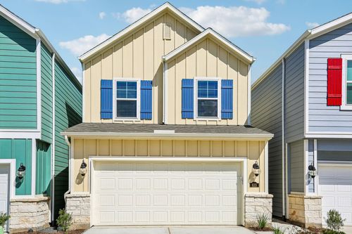 633 Sand Dollar Dr, Kemah, TX, 77565-4100 | Card Image