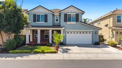 8056 Westport Cir, Discovery Bay, CA, 94505-2678 | Card Image