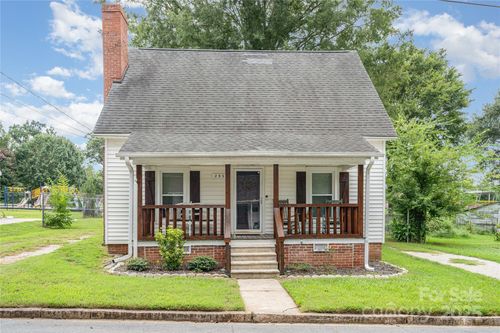 42-293 Misenheimer Dr Nw, Concord, NC, 28025-4668 | Card Image