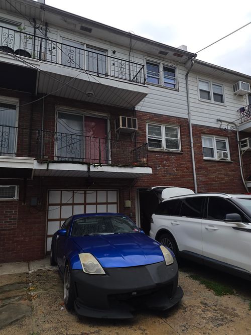 305 Neptune Ave, Jersey City, NJ, 07305-1759 | Card Image