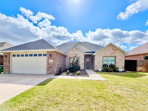 7501 Olive Grove Ave, Abilene, TX, 79606-1288 | Card Image