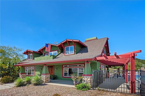 21475 Ridgedale Dr, Lake Mathews, CA, 92570-8590 | Card Image