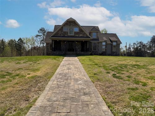 2016 Rocky Stream Rd, York, SC, 29745-6611 | Card Image