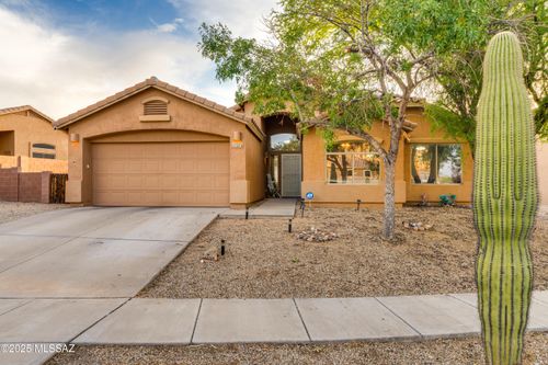 17276 S Sienna Bluffs Trl, Vail, AZ, 85641-2724 | Card Image