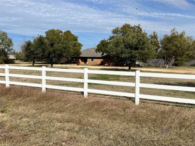 8250 Us Highway 380 W, House other with 3 bedrooms, 3 bathrooms and null parking in Aspermont TX | Image 7