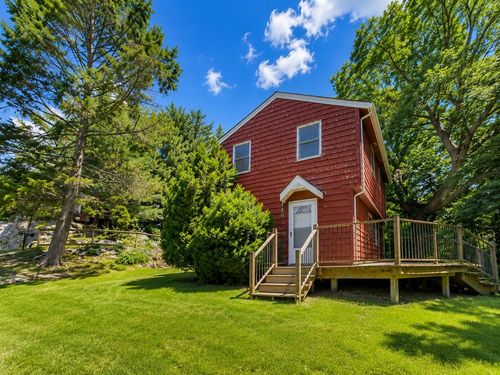 39 Woodside Ln, Arlington, MA, 02474-2134 | Card Image