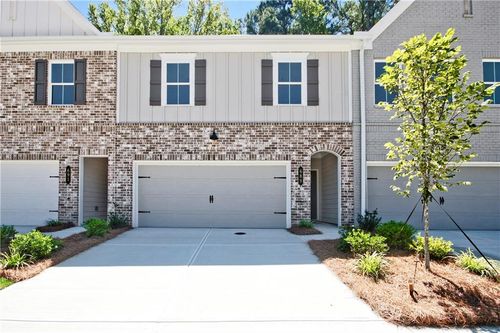689 Sandstone Dr, Lawrenceville, GA, 30043 | Card Image