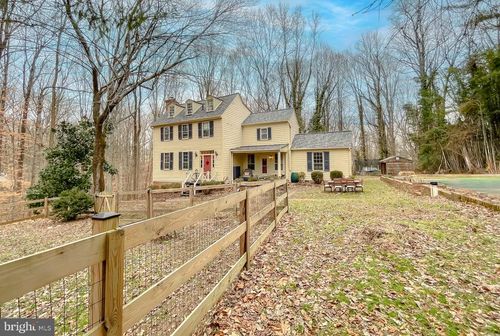 921 Bowie Shop Rd, HUNTINGTOWN, MD, 20639-9568 | Card Image