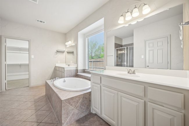 9616 Barksdale Dr, House other with 5 bedrooms, 4 bathrooms and null parking in Fort Worth TX | Image 19