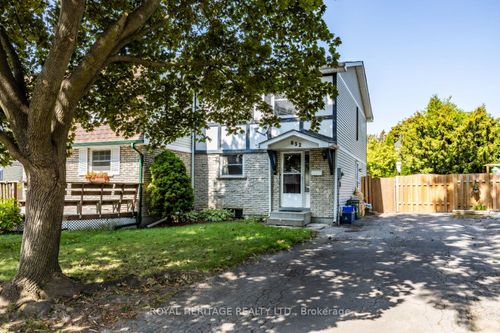 832 Gentry Cres, Oshawa, ON, L1K1L8 | Card Image