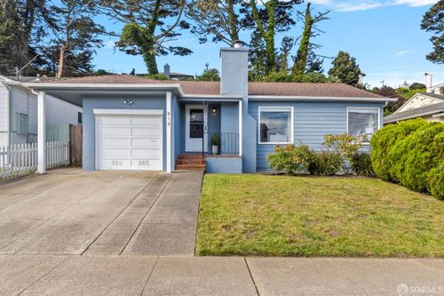 819 Thornhill Dr, Daly City, CA, 94015-3649 | Card Image
