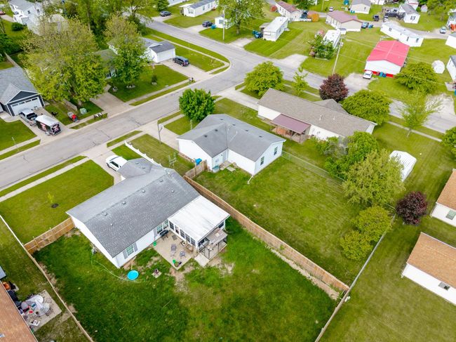 1109 Manahan Dr, House other with 3 bedrooms, 1 bathrooms and null parking in Angola IN | Image 36