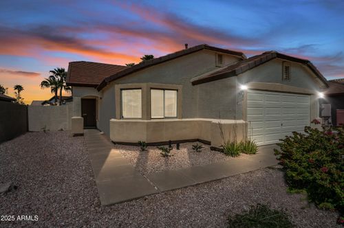 3228 E Sandy Way, Gilbert, AZ, 85297-9311 | Card Image