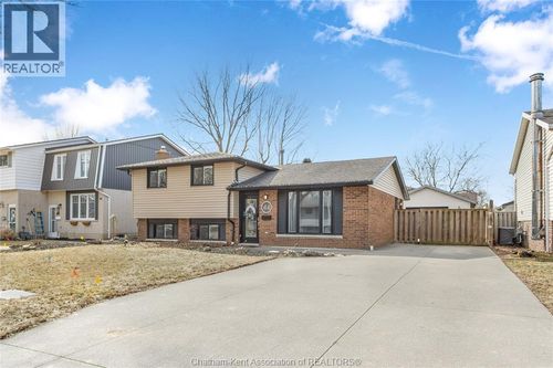 44 Rossini Cres, Chatham, ON, N7L4N3 | Card Image