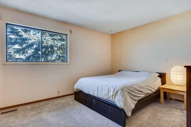 24 Rivervalley Crescent Se, House other with 3 bedrooms, 3 bathrooms and 2 parking in Calgary AB | Image 18