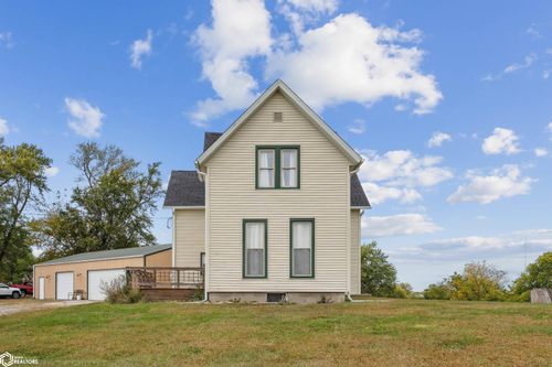 1693 Old 6 Rd, Brooklyn, IA, 52211-8600 | Card Image