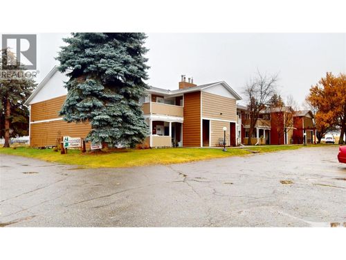 {{alt}} | Card Image