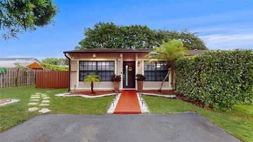 13417 Sw 101st Ln, Miami, FL, 33186-2890 | Card Image