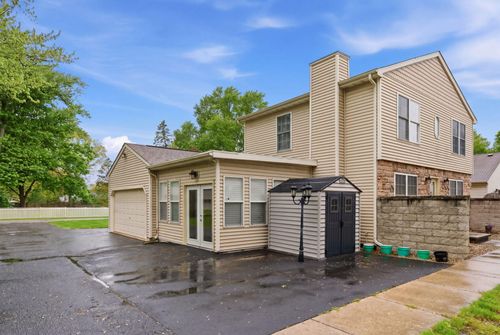 a-829 Johnson St, Porter, IN, 46304-2737 | Card Image