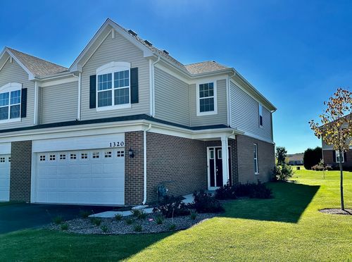 1320 Draper Rd, McHenry, IL, 60050-7204 | Card Image