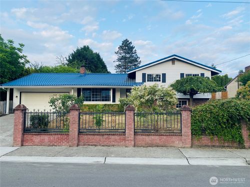 20436 95th Ave S, Kent, WA, 98031-1464 | Card Image