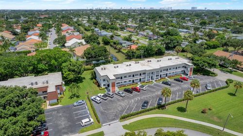15-10000 Meridian Way N, Palm Beach Gardens, FL, 33410-5011 | Card Image
