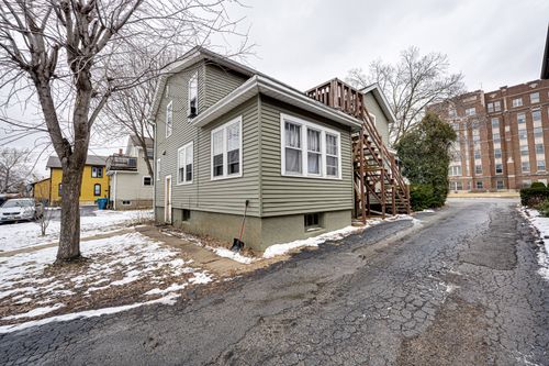 3-426 N Lake St, Aurora, IL, 60506-4192 | Card Image