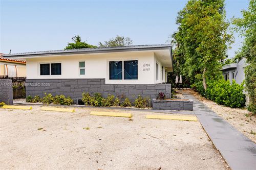 0-10757 Ne 2nd Ct, Miami, FL, 33161-7001 | Card Image